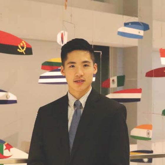 Bryan Huang at the Fox School of Business Leadership Development Program